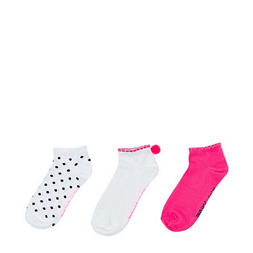 Betesy Johnson Pom Pom Super Soft Ankle Socks