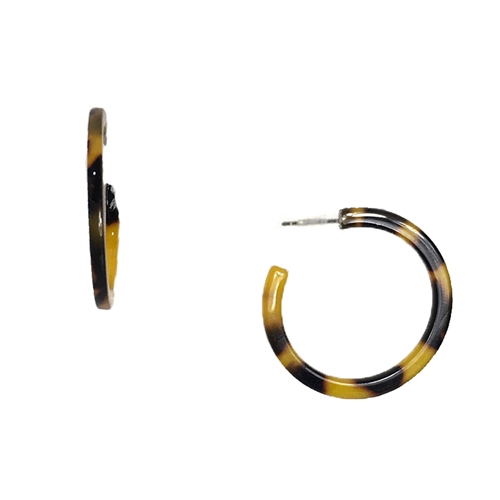 Jewelry Collection Jillet Resin Shell Hoop Earrings